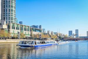 Melb River Cruises in front of Crown