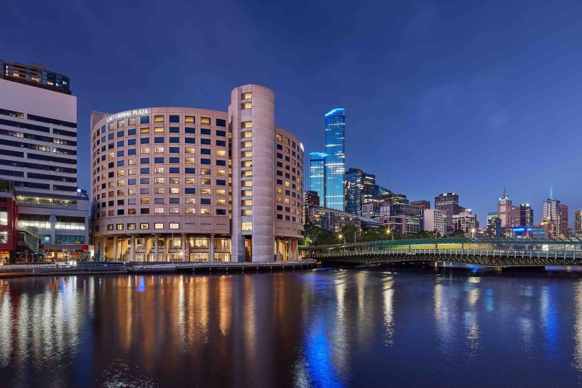 Exterior image, Yarra River