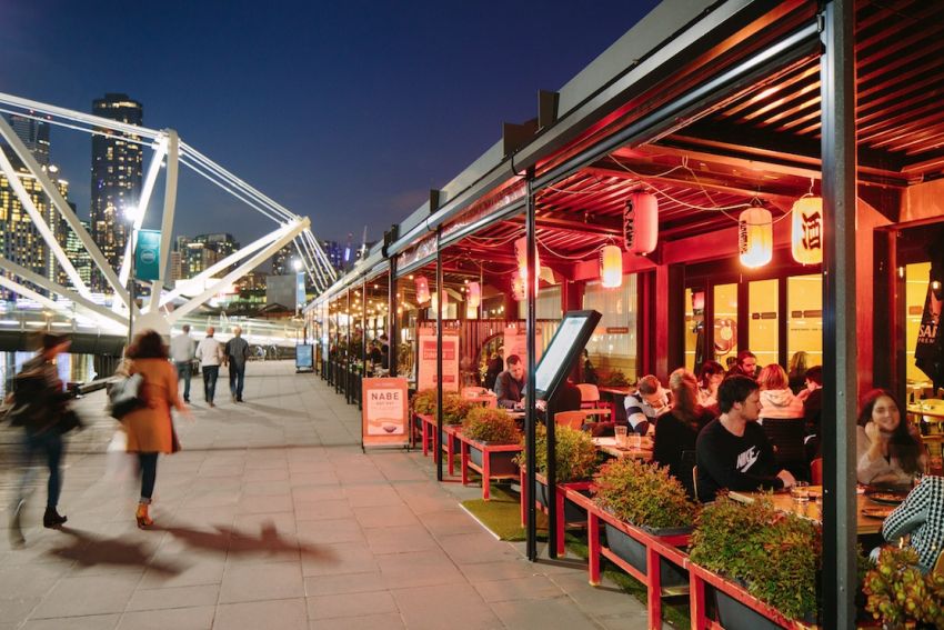 Promenade at night, South Wharf